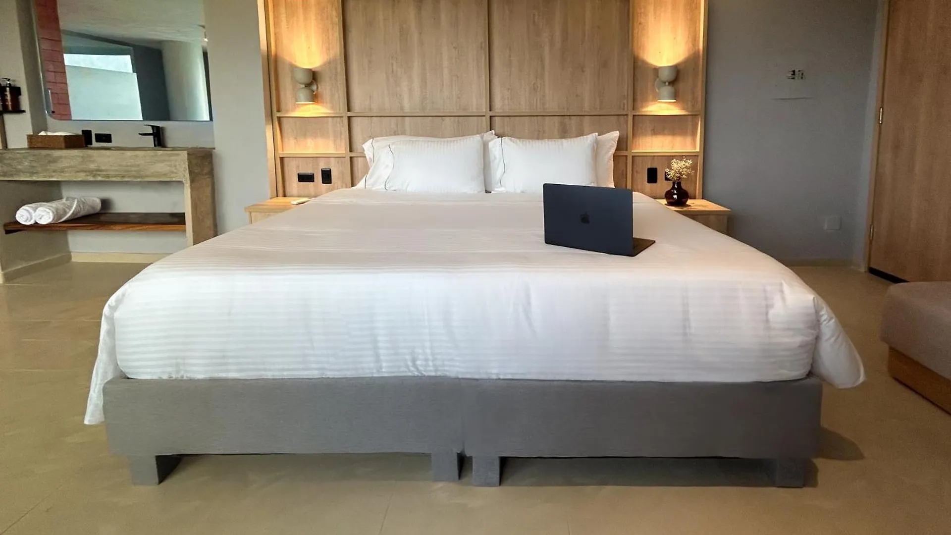 Mood Matuna Hotel Cartagena 0*,  Colombia